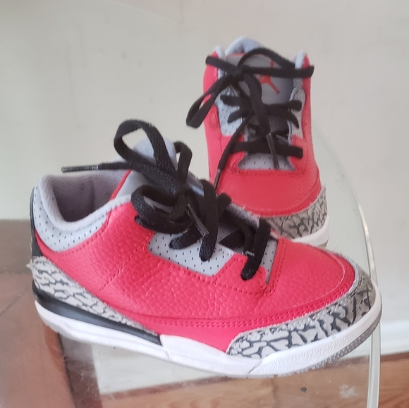 Air Jordan Retro SE 'Unite'